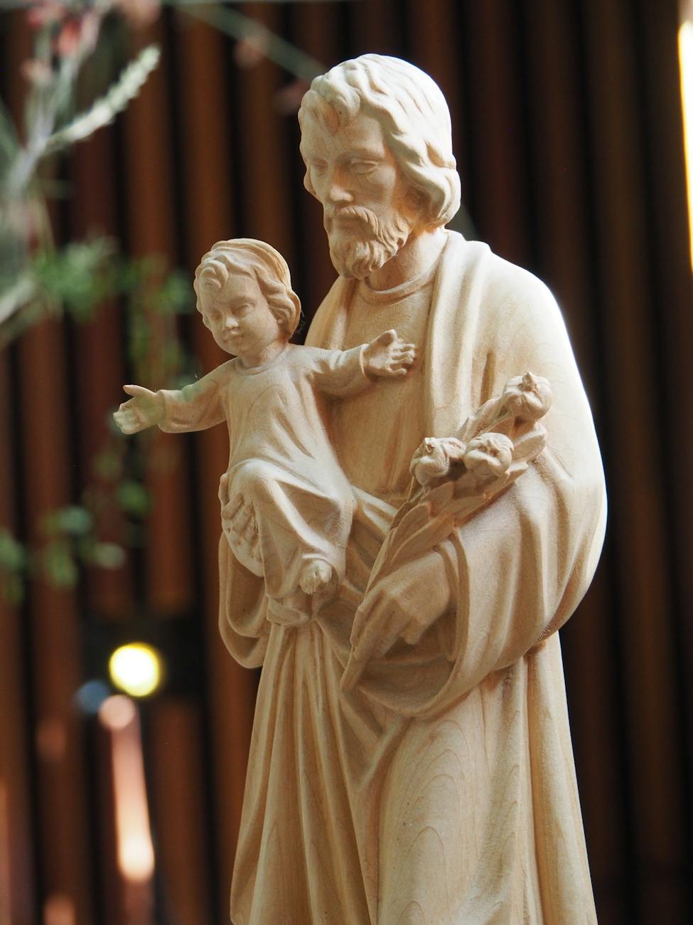 saint joseph and jesus christ statue
statuette de saint joseph avec jesus dans ses bras