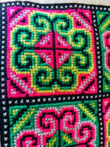 broderie traditionnelle hmong